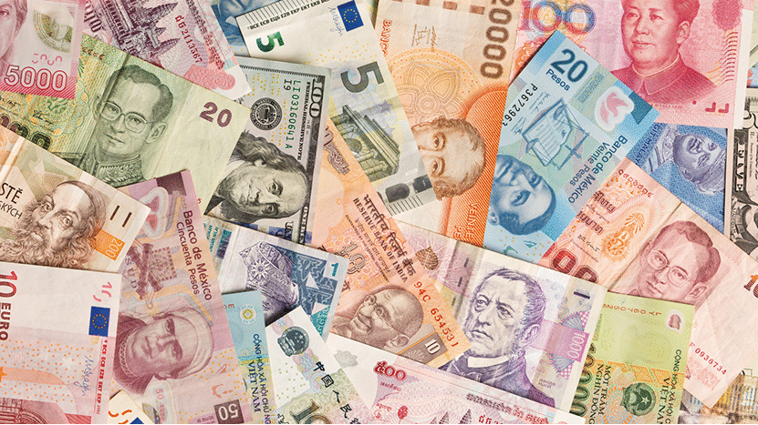 Foto de billetes de muchos países del mundo Foto de billetes de muchos países del mundo