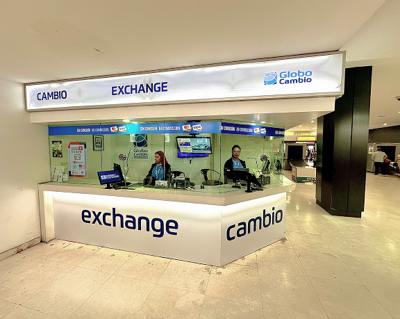 Oficina de cambio de moneda extranjera ubicada en el Aeropuerto Internacional de Tijuana