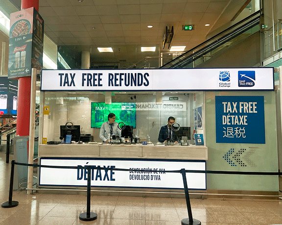 Currency exchange office at Aeropuerto Josep Tarradellas Barcelona-El Prat, Barcelona Currency exchange office at Aeropuerto Josep Tarradellas Barcelona-El Prat, Barcelona