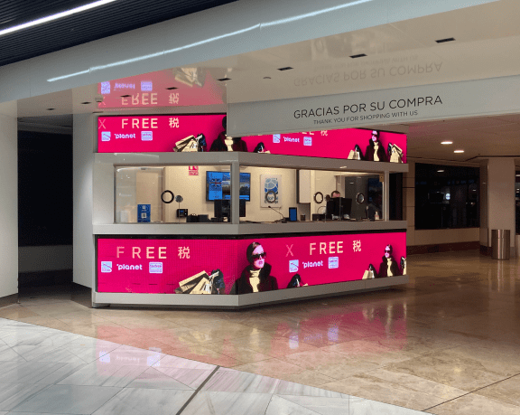 Oficina de cambio de moneda de Global Exchange en el aeropuerto de Madrid Barajas Oficina para cambiar moneda extranjera en el aeropuerto de Madrid Barajas, llamada Kiosko T2 T3