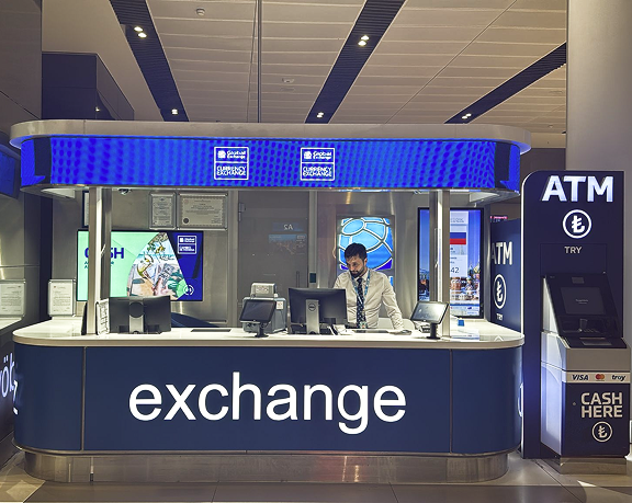 Oficina de cambio de moneda de Global Exchange ubicado en el aeropuerto internacional de Estambul Oficina de cambio de moneda de Global Exchange ubicado en el aeropuerto internacional de Estambul