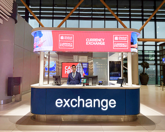 Oficina de cambio de moneda de Global Exchange ubicado en el aeropuerto internacional de Estambul Oficina de cambio de moneda de Global Exchange ubicado en el aeropuerto internacional de Estambul