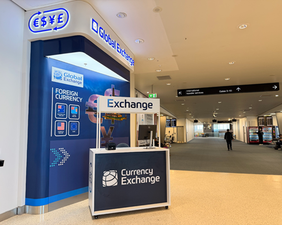 Oficina de cambio de moneda en el Aeropuerto Internacional de Auckland, salidas, Māngere Oficina de cambio de moneda en el Aeropuerto Internacional de Auckland, salidas, Māngere