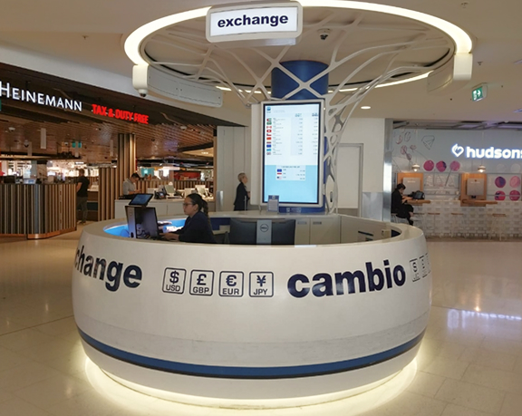 Foreign currency exchange office of Global Exchange located at Kingsford Smith International Airport (Sydney, Australia)