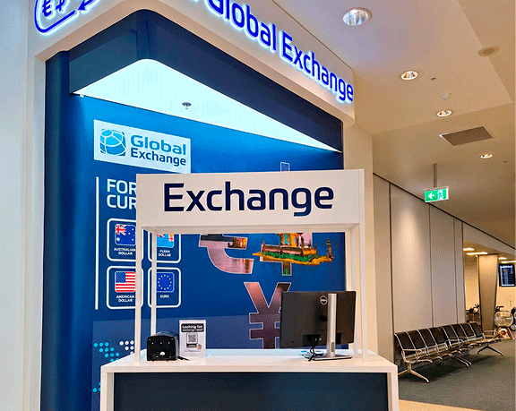 Oficina de cambio de moneda en el Aeropuerto Internacional de Auckland, salidas, Māngere