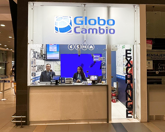 Global Exchange foreign currency exchange office located in Bogotá, Colombia.