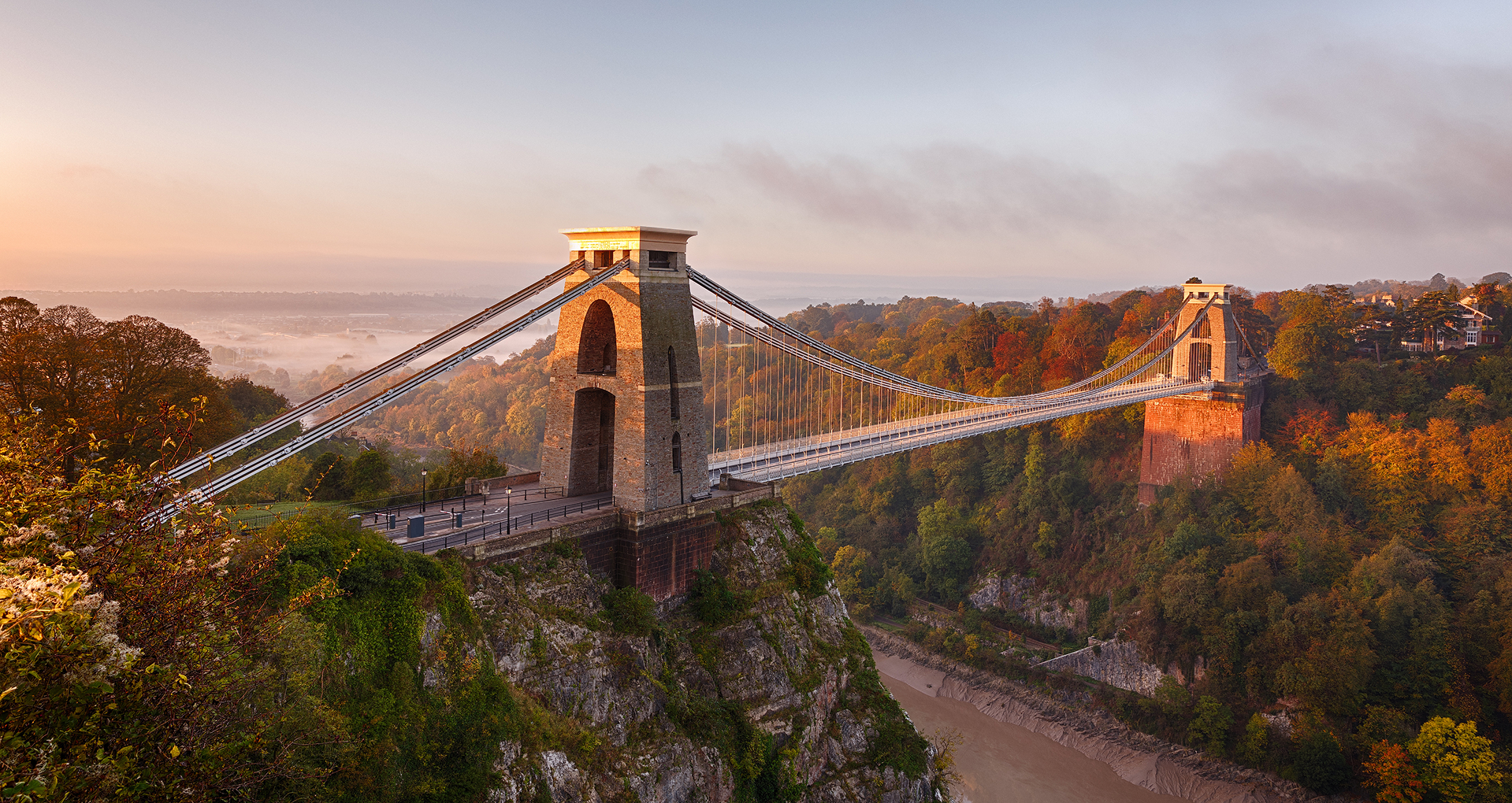 Clifton Suspension Bridge, el emblemático puente colgante de Bristol.