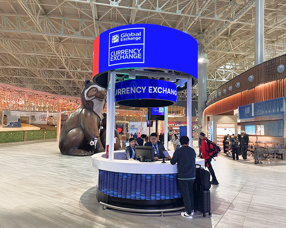 Oficina de cambio de moneda de Global Exchange ubicado en el aeropuerto de Lima (Perú)