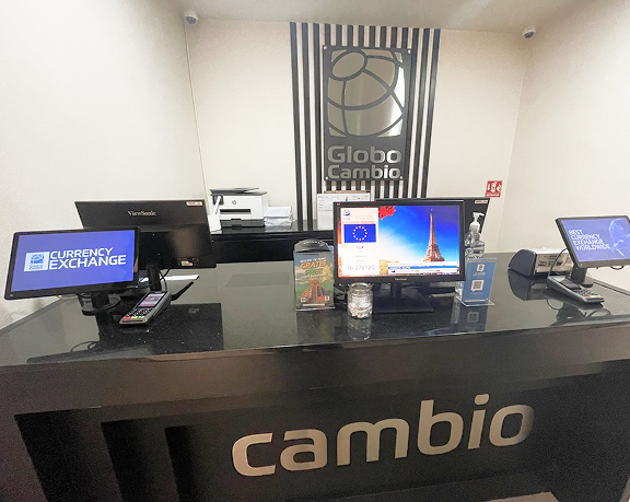 Foreign currency exchange office of Globo Cambio, located at the RIU Latino Costa Mujeres Hotel (Mexico)