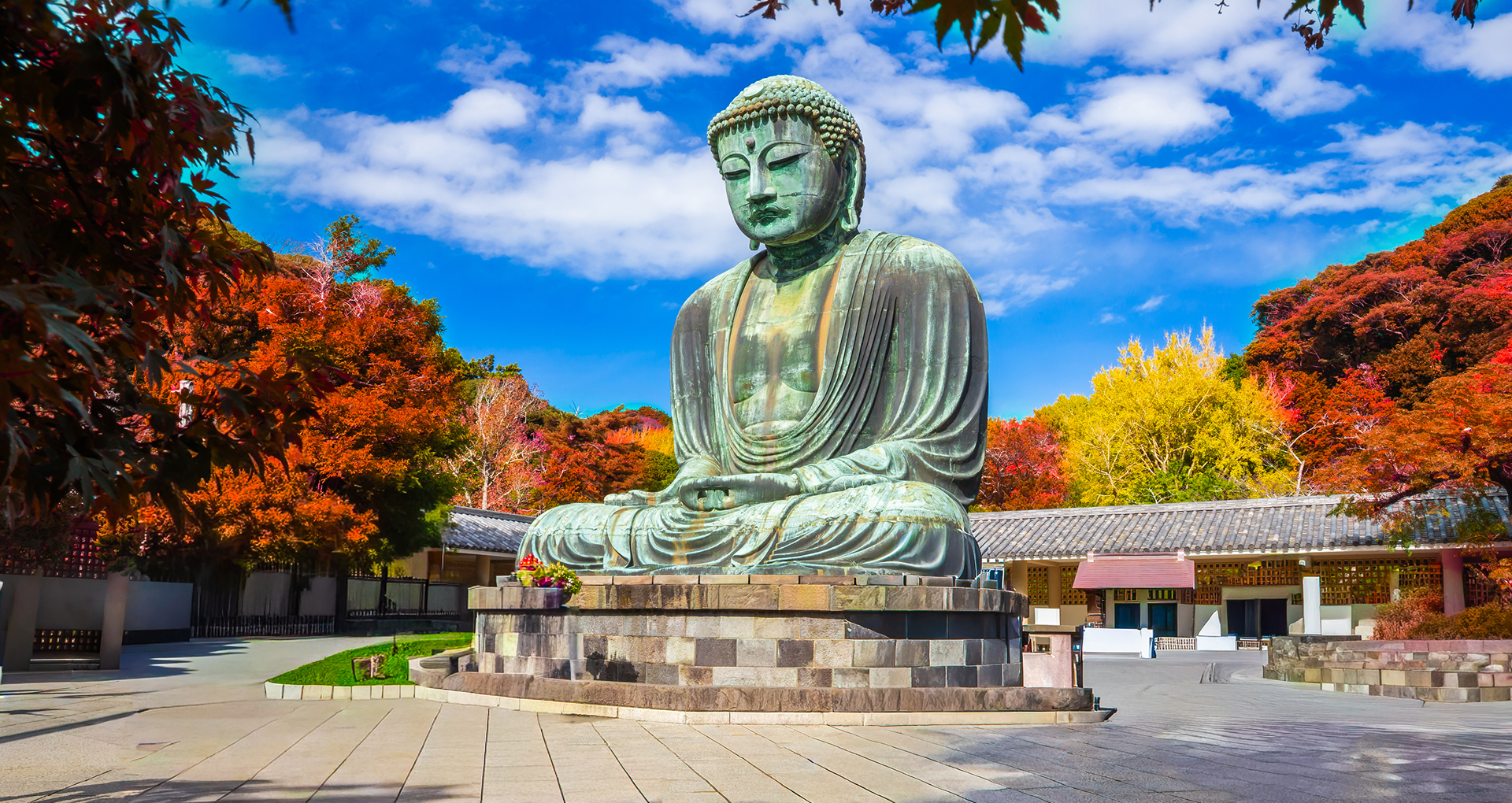 El Gran Buda de Kamakura en el templo Kotokuin, prefectura de Kanagawa, Japón El Gran Buda de Kamakura en el templo Kotokuin, prefectura de Kanagawa, Japón