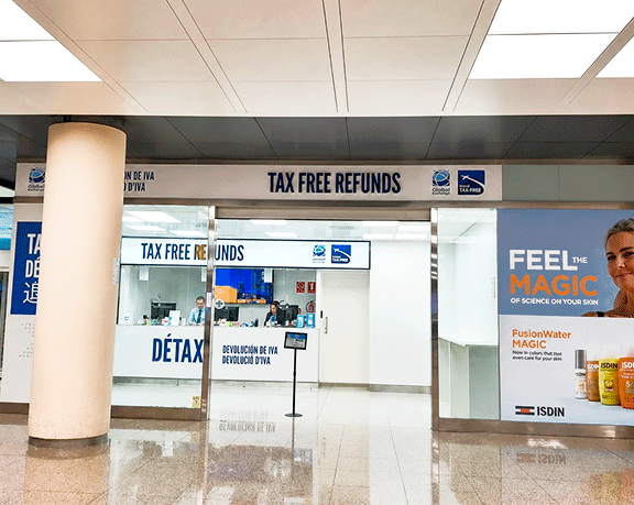 Currency exchange office at Aeropuerto Josep Tarradellas Barcelona-El Prat, Barcelona Currency exchange office at Aeropuerto Josep Tarradellas Barcelona-El Prat, Barcelona
