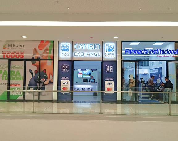 Globo Cambio currency exchange office located in the El Edén shopping center in Bogotá, Colombia.